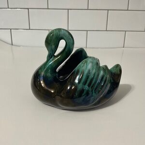 VTG Blue Mountain Pottery Swan Planter Canada Drip Glaze